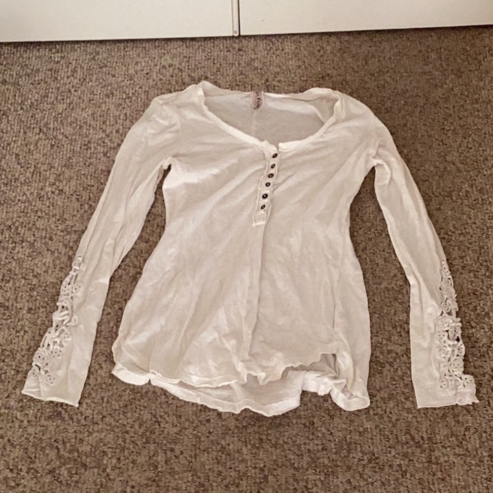 Free People Women’s Large Long Sleeve White Top